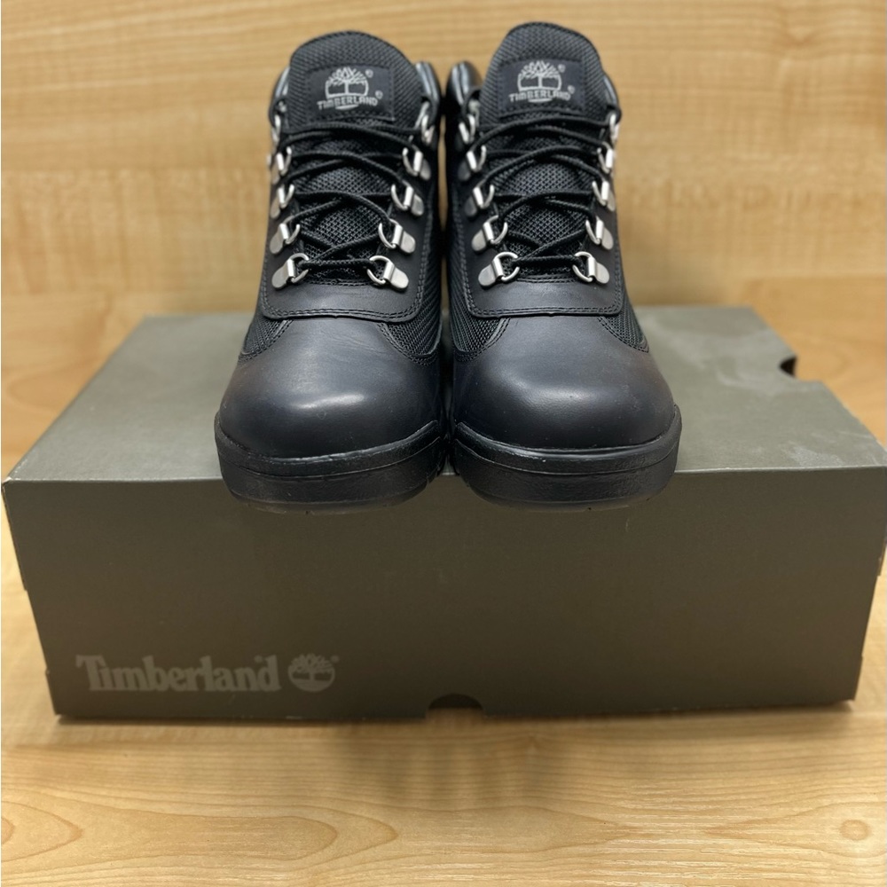 Timberland field boots (see size description)